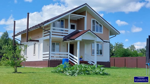 Продается отличный жилой меблированный коттедж в деревне Трубино