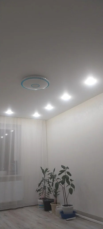 Продаю квартиру ул.С.Бутякова 4