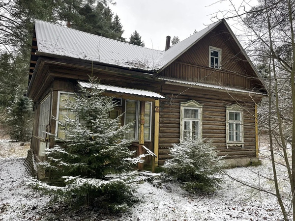 Продаю земельный участок с домом из бруса