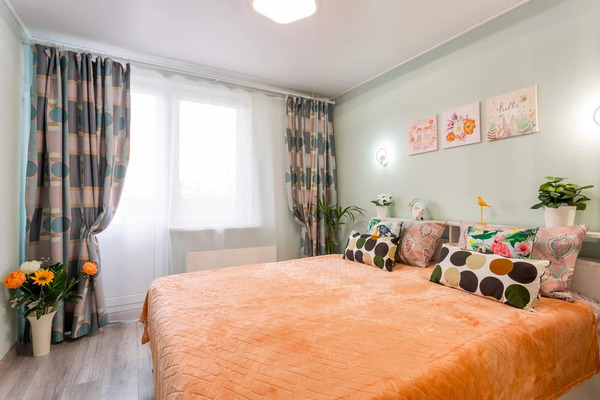 Люксовая квартира у стадиона 1/16эт.