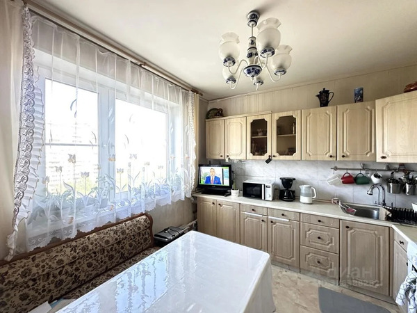 Купить 3 к. квартиру 78 кв.м Чертановская ул., 32К1, Москва, ..