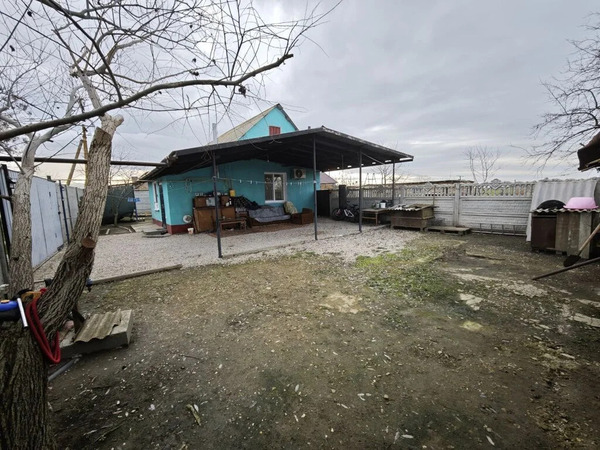 Дом на просторном участке